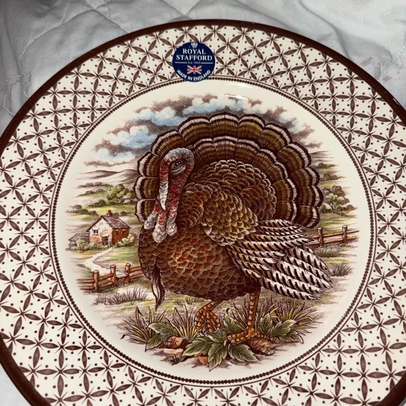 3 Dinning And 1 Salad Thanksgiving Royal Stafford Plates - Picture 4 of 7